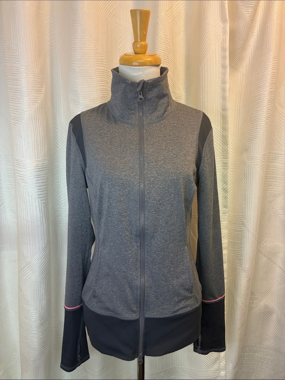 Zella Gray Full-Zip Performance Jacket with Dark Contrast Panels